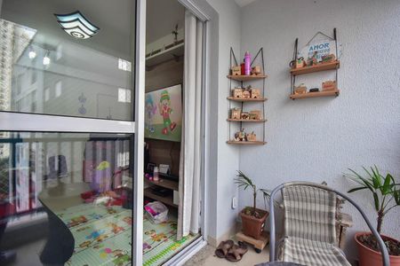 Apartamento para alugar com 57m², 2 quartos e 1 vagaVaranda