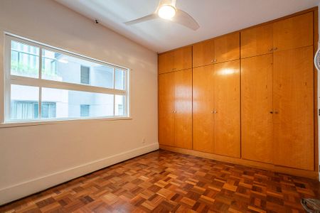 Apartamento à venda com 155m², 3 quartos e 1 vaga Apartamento à venda com 155m², 3 quartos e 1 vagaQuarto 2