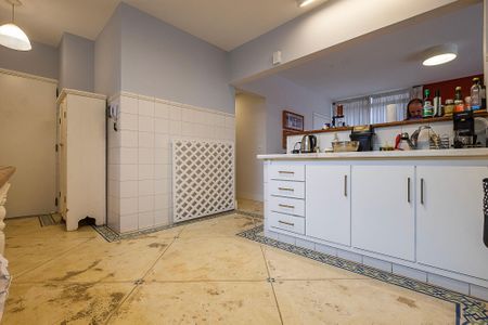 Apartamento à venda com 155m², 3 quartos e 1 vaga Apartamento à venda com 155m², 3 quartos e 1 vagaCozinha