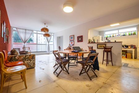 Apartamento à venda com 155m², 3 quartos e 1 vaga Apartamento à venda com 155m², 3 quartos e 1 vagaSala