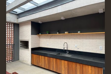 Apartamento para alugar com 33m², 1 quarto e sem vaga Apartamento para alugar com 33m², 1 quarto e sem vagaÁrea comum - Churrasqueira