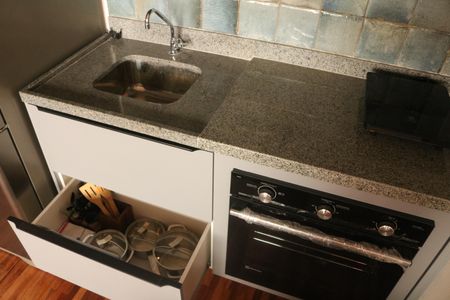 Apartamento para alugar com 33m², 1 quarto e sem vagaSala e Cozinha Integrada