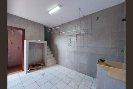 Casa para alugar com 225m², 4 quartos e 2 vagasÁrea de Serviço