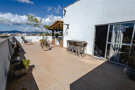 Apartamento à venda com 350m², 5 quartos e 2 vagasTerraço