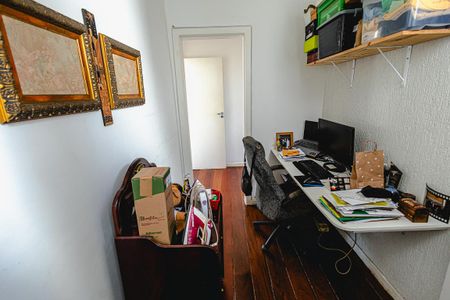Apartamento à venda com 350m², 5 quartos e 2 vagasQuarto 4