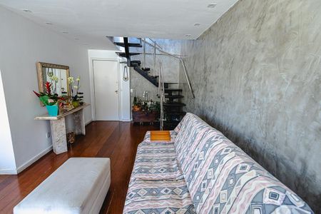 Apartamento à venda com 350m², 5 quartos e 2 vagasSala