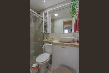 Apartamento para alugar com 112m², 2 quartos e 1 vaga Apartamento para alugar com 112m², 2 quartos e 1 vagaBanheiro
