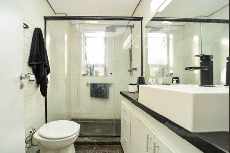 Apartamento à venda com 78m², 2 quartos e 1 vaga Apartamento à venda com 78m², 2 quartos e 1 vagaBanheiro