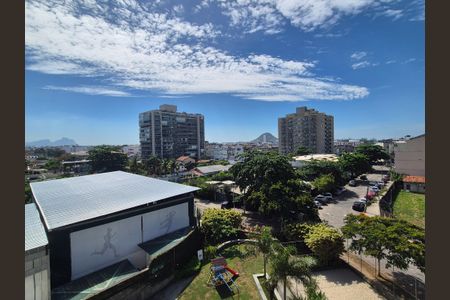 Apartamento para alugar com 95m², 3 quartos e 2 vagasVista
