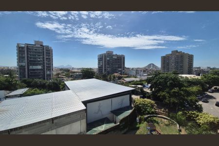 Apartamento para alugar com 95m², 3 quartos e 2 vagasVista