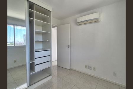 Apartamento para alugar com 95m², 3 quartos e 2 vagasQuarto
