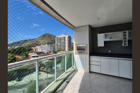 Apartamento para alugar com 95m², 3 quartos e 2 vagasVaranda