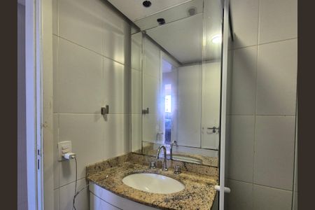 Apartamento à venda com 95m², 3 quartos e 2 vagasBanheiro social