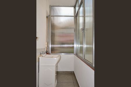 Apartamento à venda com 81m², 2 quartos e sem vaga Apartamento à venda com 81m², 2 quartos e sem vagaÁrea de Serviço