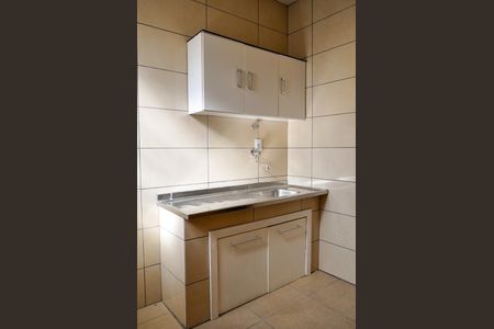 Apartamento à venda com 81m², 2 quartos e sem vaga Apartamento à venda com 81m², 2 quartos e sem vagaCozinha