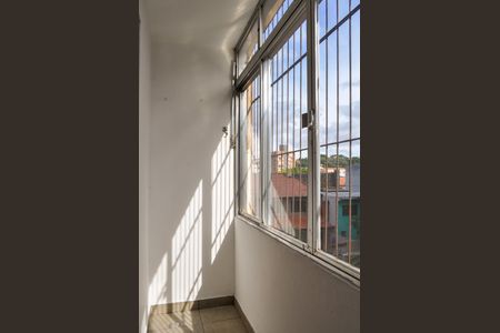 Apartamento à venda com 81m², 2 quartos e sem vaga Apartamento à venda com 81m², 2 quartos e sem vagaVaranda Sala