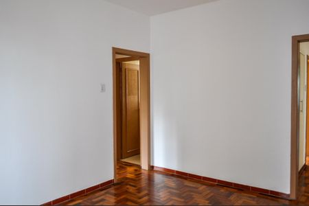 Apartamento à venda com 81m², 2 quartos e sem vaga Apartamento à venda com 81m², 2 quartos e sem vagaSala