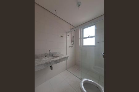 Apartamento para alugar com 120m², 3 quartos e 3 vagasBanheiro