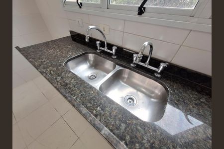 Apartamento para alugar com 120m², 3 quartos e 3 vagasCozinha