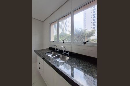 Apartamento para alugar com 120m², 3 quartos e 3 vagasCozinha