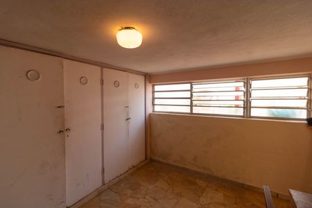 Casa à venda com 237m², 3 quartos e 4 vagas Casa à venda com 237m², 3 quartos e 4 vagasQuarto de Serviço