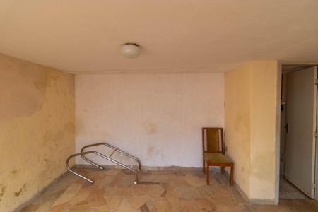 Casa à venda com 237m², 3 quartos e 4 vagas Casa à venda com 237m², 3 quartos e 4 vagasPorão