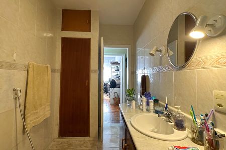 Apartamento à venda com 155m², 3 quartos e 1 vagaBanheiro 2