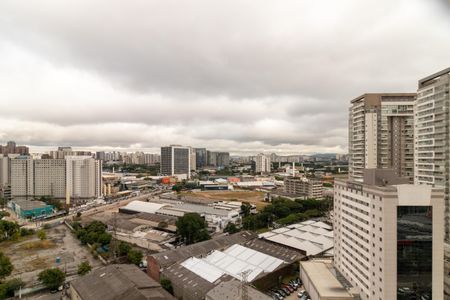 Apartamento à venda com 66m², 2 quartos e 1 vaga Apartamento à venda com 66m², 2 quartos e 1 vagaVista da Suíte