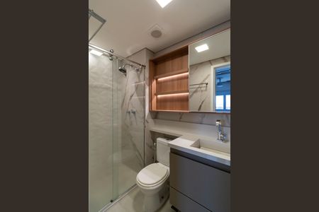 Apartamento à venda com 66m², 2 quartos e 1 vaga Apartamento à venda com 66m², 2 quartos e 1 vagaBanheiro da Suíte