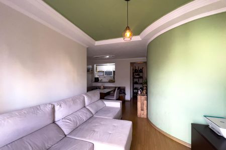 Apartamento para alugar com 68m², 2 quartos e 1 vagaSala