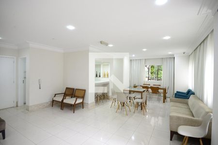 Apartamento para alugar com 68m², 2 quartos e 1 vagaÁrea comum - Salão de festas