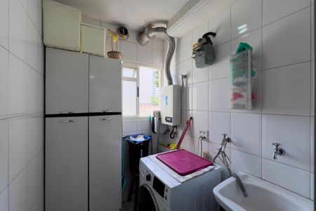 Apartamento para alugar com 68m², 2 quartos e 1 vagaÁrea de serviço