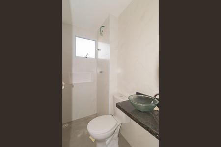 Apartamento à venda com 34m², 2 quartos e sem vaga Apartamento à venda com 34m², 2 quartos e sem vagaBanheiro