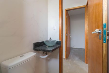 Apartamento à venda com 34m², 2 quartos e sem vaga Apartamento à venda com 34m², 2 quartos e sem vagaBanheiro