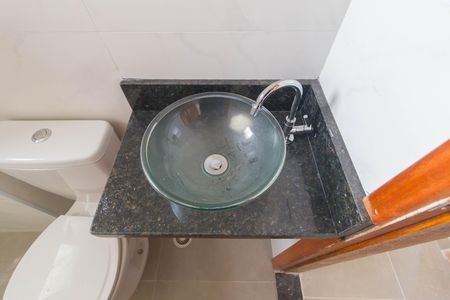 Apartamento à venda com 34m², 2 quartos e sem vaga Apartamento à venda com 34m², 2 quartos e sem vagaDetalhe - Banheiro