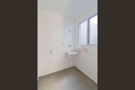 Apartamento à venda com 34m², 2 quartos e sem vaga Apartamento à venda com 34m², 2 quartos e sem vagaÁrea de Serviço