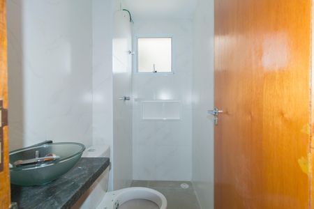 Apartamento à venda com 34m², 2 quartos e sem vaga Apartamento à venda com 34m², 2 quartos e sem vagaBanheiro