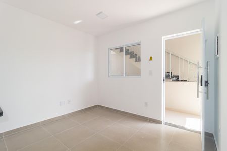 Apartamento à venda com 34m², 2 quartos e sem vaga Apartamento à venda com 34m², 2 quartos e sem vagaSala