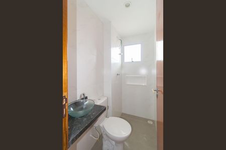 Apartamento à venda com 34m², 2 quartos e sem vaga Apartamento à venda com 34m², 2 quartos e sem vagaBanheiro