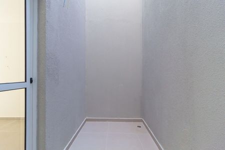 Apartamento à venda com 47m², 2 quartos e sem vaga Apartamento à venda com 47m², 2 quartos e sem vagaVaranda da Sala