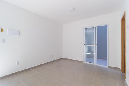 Apartamento à venda com 47m², 2 quartos e sem vaga Apartamento à venda com 47m², 2 quartos e sem vagaSala