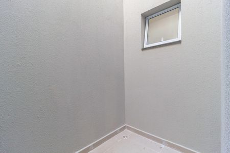 Apartamento à venda com 47m², 2 quartos e sem vaga Apartamento à venda com 47m², 2 quartos e sem vagaQuarto 2 - Varanda