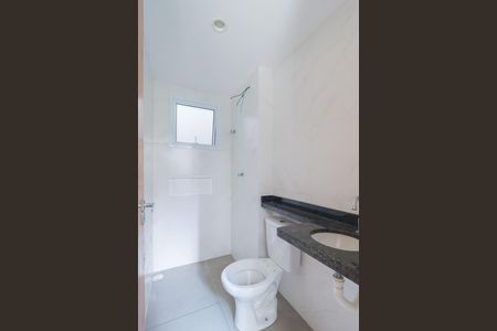 Apartamento à venda com 47m², 2 quartos e sem vaga Apartamento à venda com 47m², 2 quartos e sem vagaBanheiro