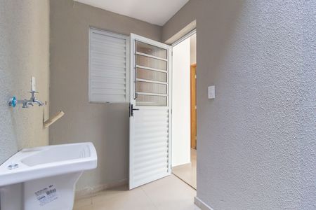 Apartamento à venda com 38m², 2 quartos e sem vaga Apartamento à venda com 38m², 2 quartos e sem vagaÁrea de Serviço