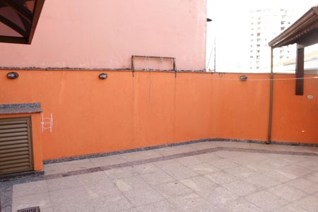 Casa à venda com 216m², 3 quartos e 4 vagasÁrea comum