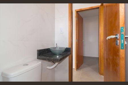 Apartamento à venda com 34m², 2 quartos e sem vaga Apartamento à venda com 34m², 2 quartos e sem vagaBanheiro