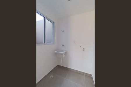 Apartamento à venda com 34m², 2 quartos e sem vaga Apartamento à venda com 34m², 2 quartos e sem vagaÁrea de Serviço
