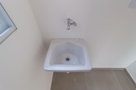 Apartamento à venda com 34m², 2 quartos e sem vaga Apartamento à venda com 34m², 2 quartos e sem vagaÁrea de Serviço