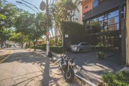 Casa à venda com 60m², 1 quarto e sem vaga Casa à venda com 60m², 1 quarto e sem vagaFachada