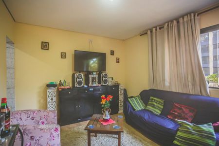 Casa à venda com 60m², 1 quarto e sem vaga Casa à venda com 60m², 1 quarto e sem vagaSala